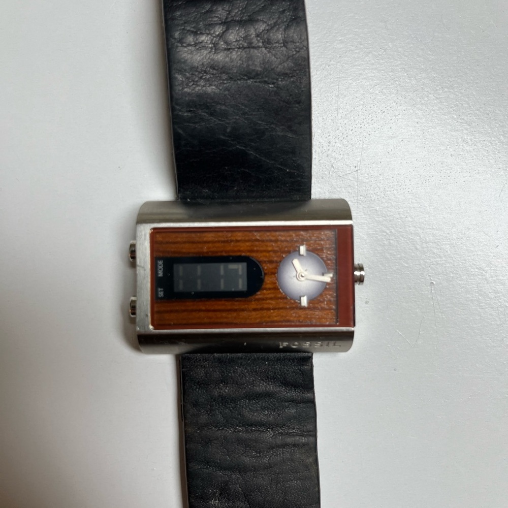 Fossil JR-9449 Digital Rare Men’s Wood Grain Dial In Working Condition 27mm Band
